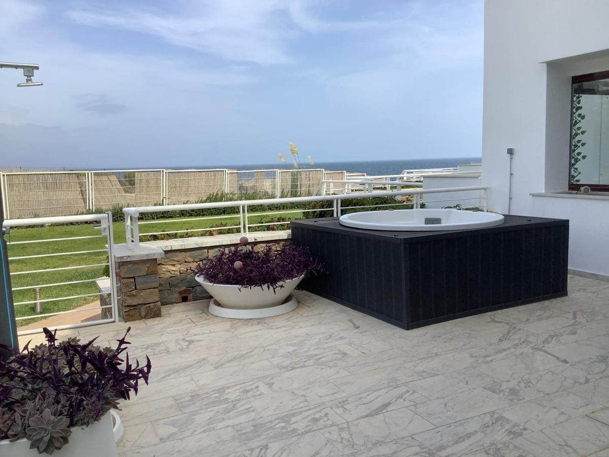 Casares Del Mar Luxury Apartment Малага Екстериор снимка