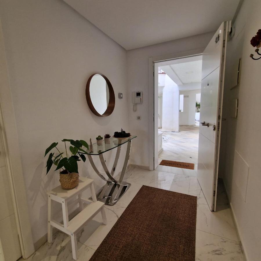 Casares Del Mar Luxury Apartment Малага Екстериор снимка