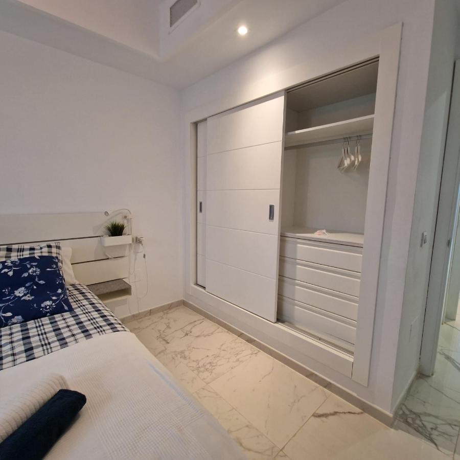Casares Del Mar Luxury Apartment Малага Екстериор снимка